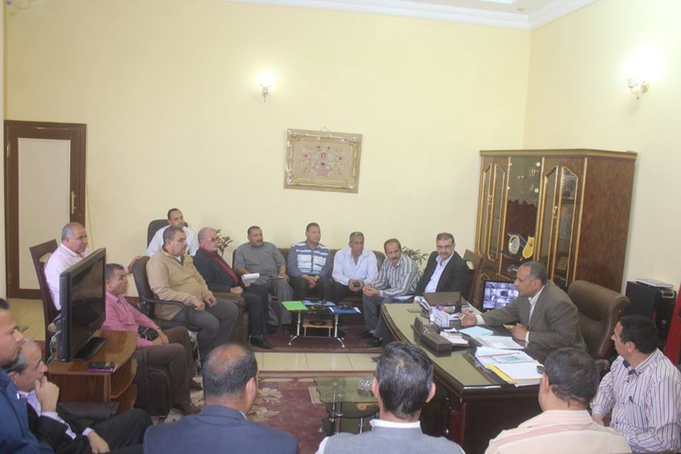  رئيس مركز ومدينة دسوق يطالب رؤساء القرى بالتواصل مع المواطنين