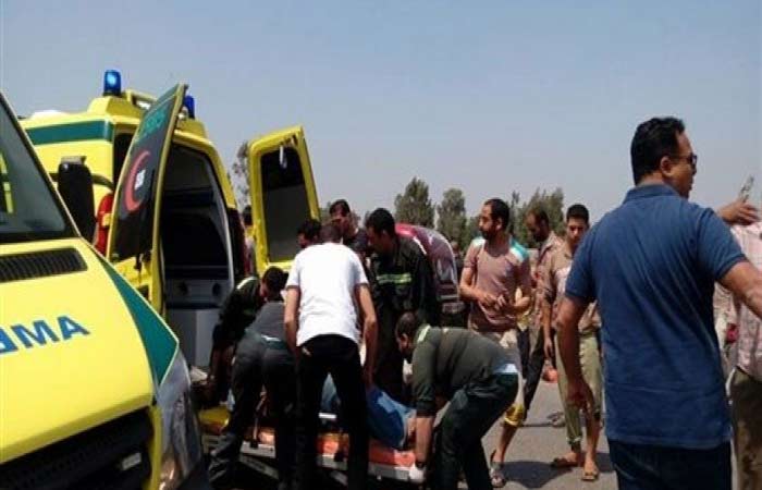  بالاسماء : اصابة 3 اشخاص فى حادث انقلاب جرار زراعى بكفر الشيخ 
