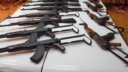  ضبط 26 سلاحا ناريا و أبيض ومواد مخدرة فى حملة أمنية بكفر الشيخ