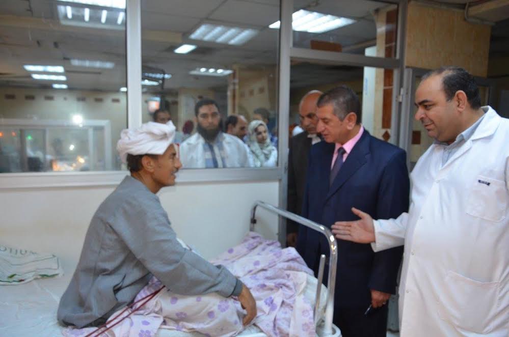  بالفيديو : محافظ كفر الشيخ يحيل 12 طبيبا وموظفا للتحقيق بمستشفى الرياض المركزي