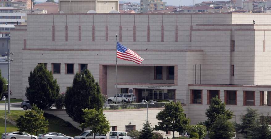  السفارة الأمريكية تعتذر للمصريين