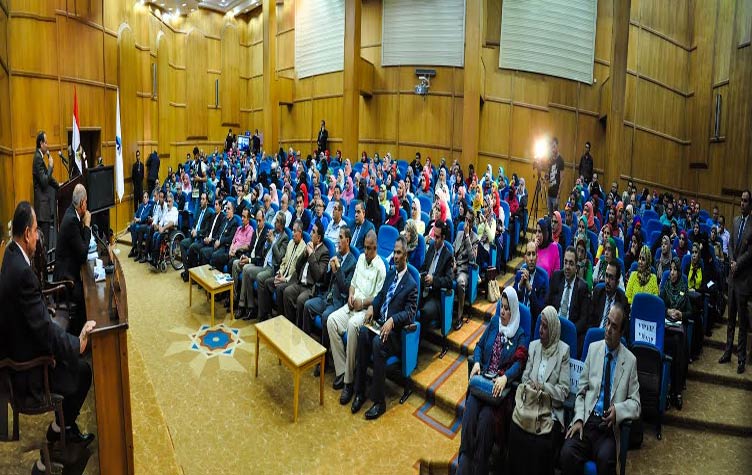  افتتاح المؤتمر العلمي الصيدلي السنوي الثالث بجامعة كفر الشيخ