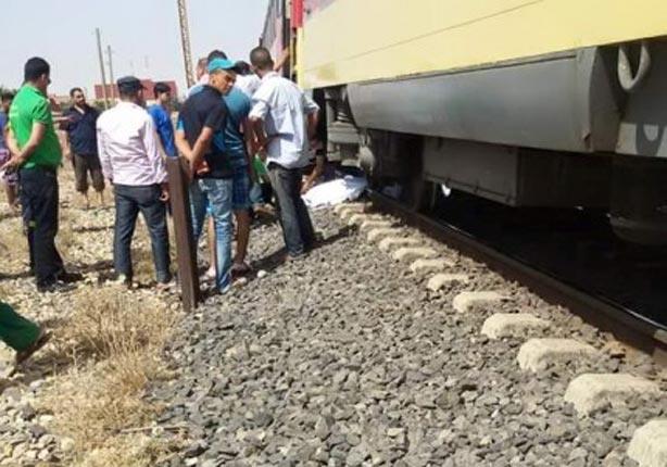  مصرع عجوز صدمه قطار في كفر الشيخ