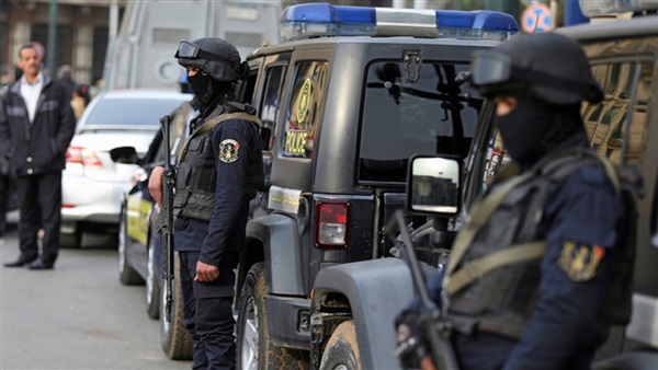  ضبط تشكيل عصابي بتهمة الاتجار في المخدرات في كفر الشيخ