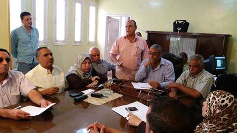  رئيس مدينة سيدي سالم يناقش مشاكل القري في اللقاء الجماهيري الأسبوعي 