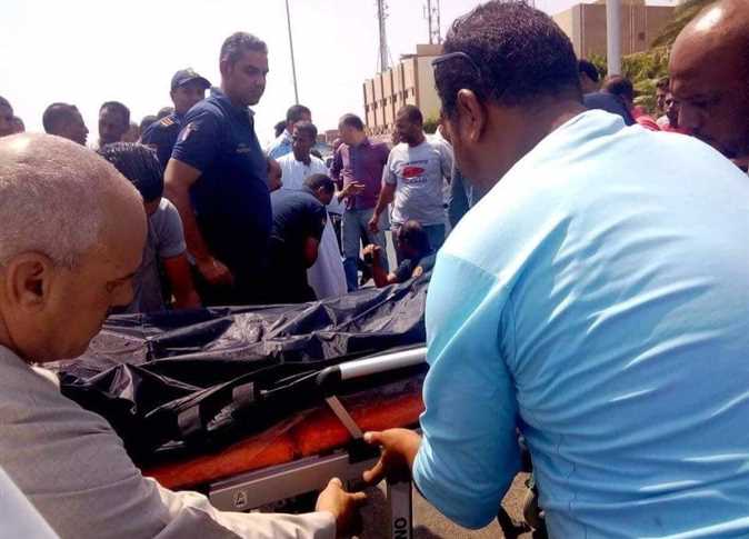  مصرع واصابة 5 عمال أثناء تطهير بيارة  صرف صحى بكفر الشيخ