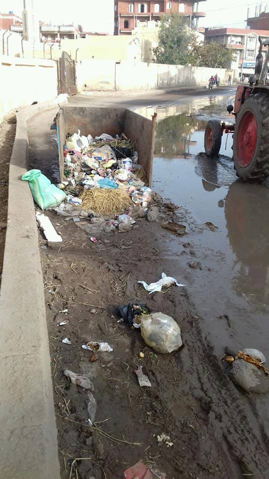  بالصور: قارئ يشكو تراكم مياه الامطار والقمامة بمدينة سيدى غازى  كفر الشيخ