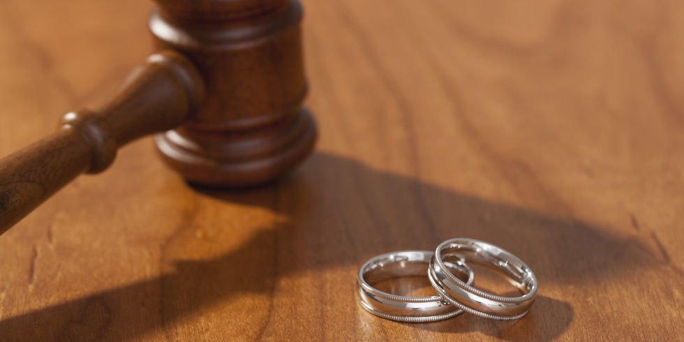  من دفتر محاكم الأسرة.. 10 نصائح للمقبلات على الزواج منعا للخلع