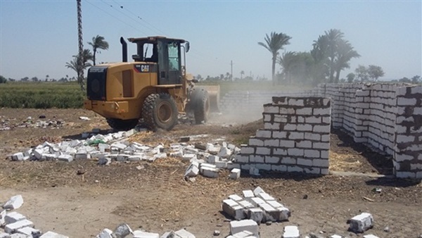  زراعة كفر الشيخ : إزالة 23 حالة  تعدي على مساحة 4 أفدنة