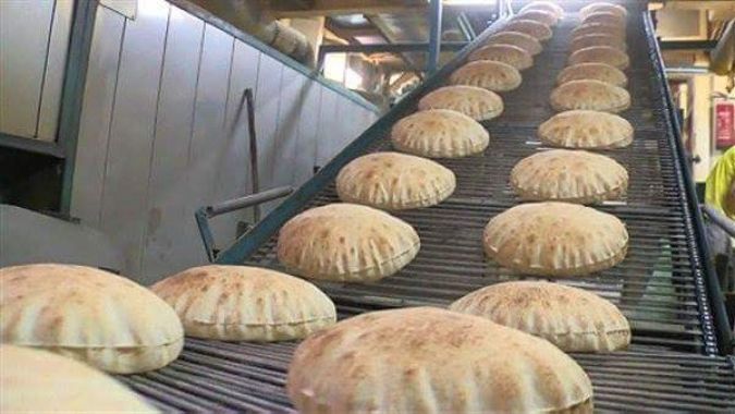  وزير التموين: إعادة النظر فى منظومة دعم الخبز