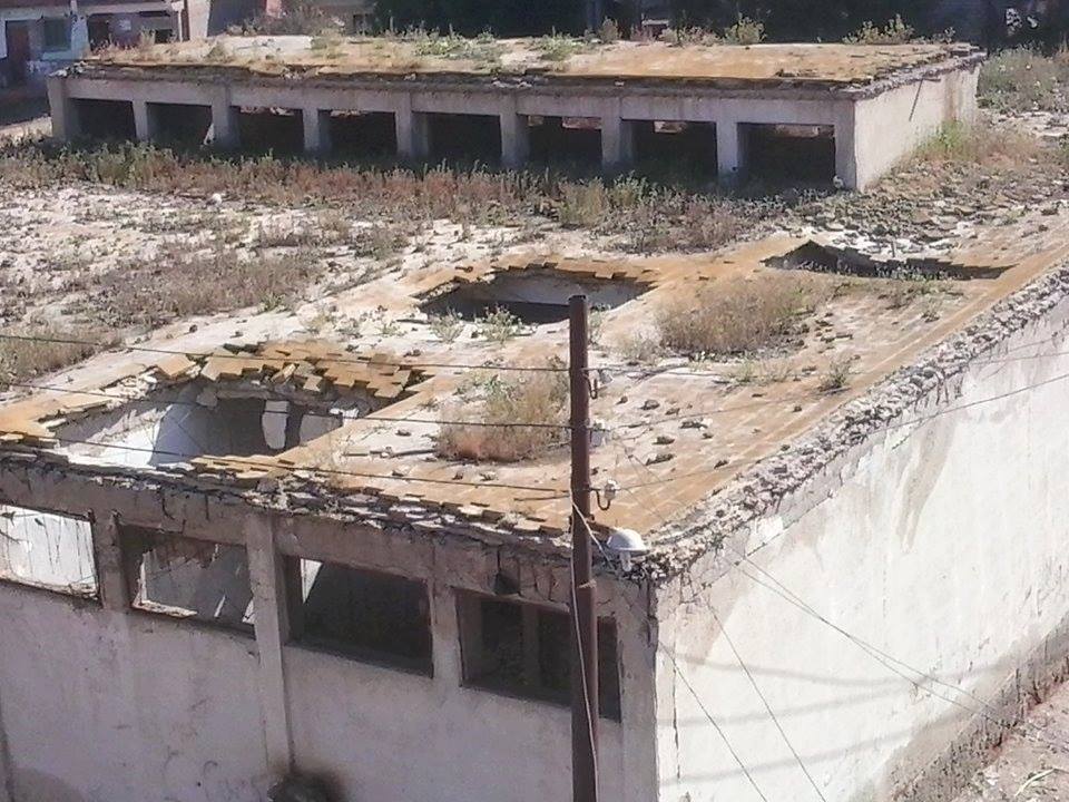  بالصور : أهالي شالما البلد يطالبون المحافظ بإزالة مبنيين يستخدمان للاعمال المخالفة 