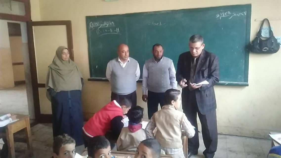  بالصور .. ..مدير تعليم سيدي سالم يتفقد مدارس الكوم