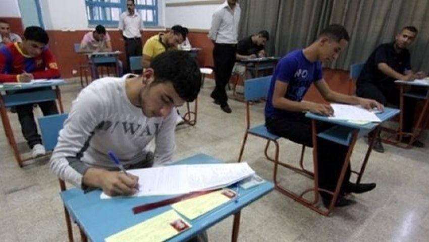  امتحانات الثانوية بكفر الشيخ : إصابة طالبين بضيق في التنفس 